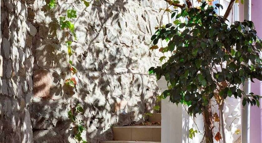 Фото Гостиницы Алубика Алупка 3